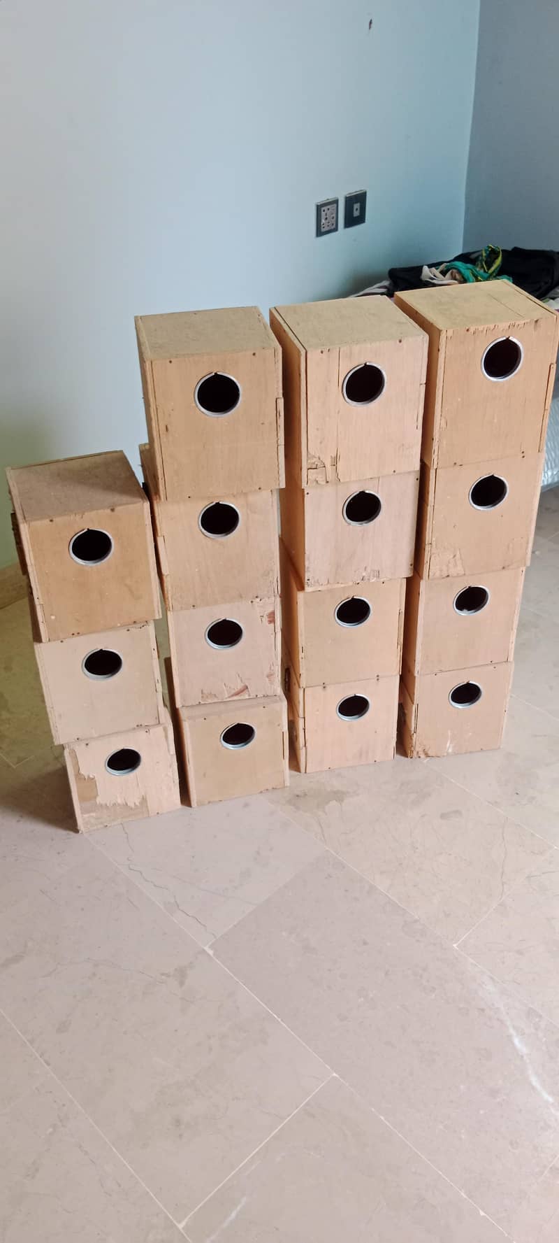 breading box available 0