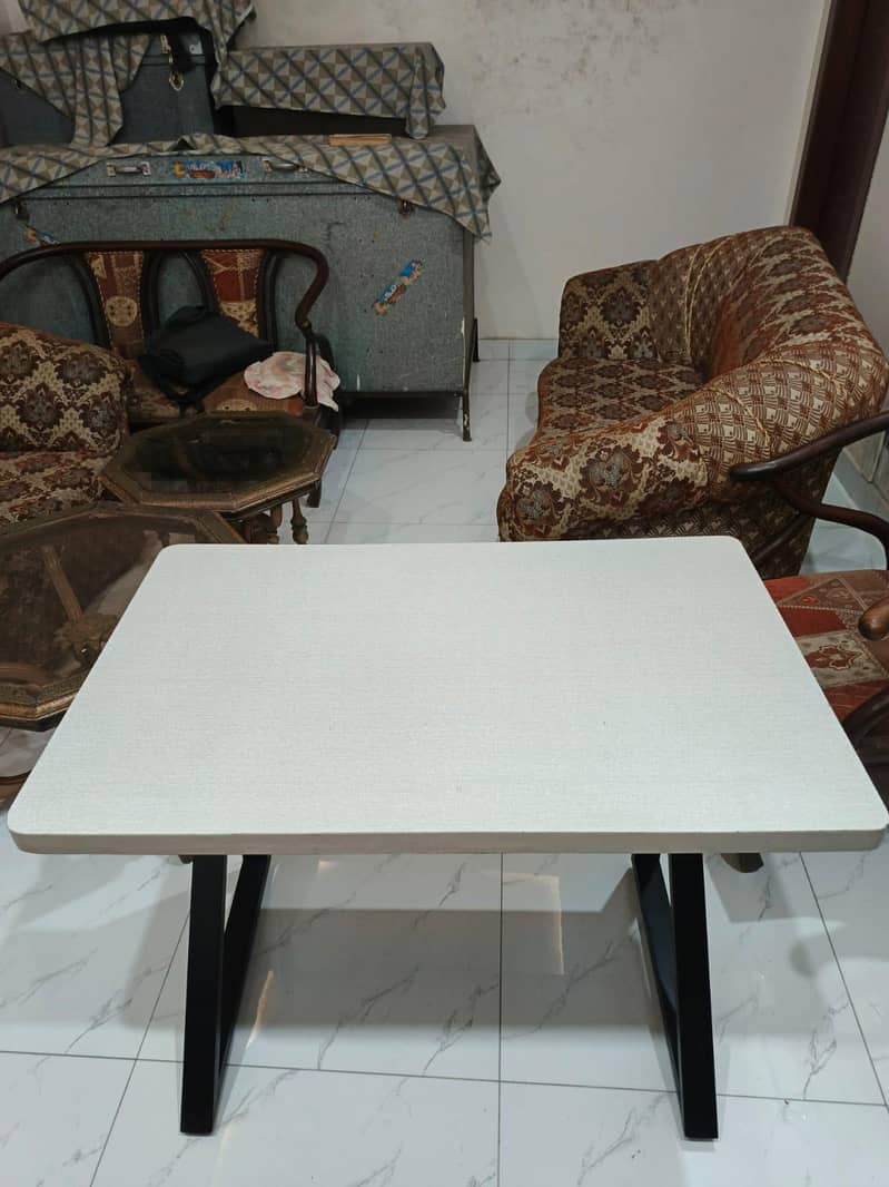 office table / computer table 1