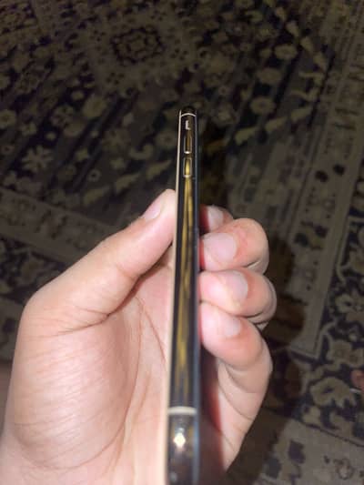 Iphone xs almost new