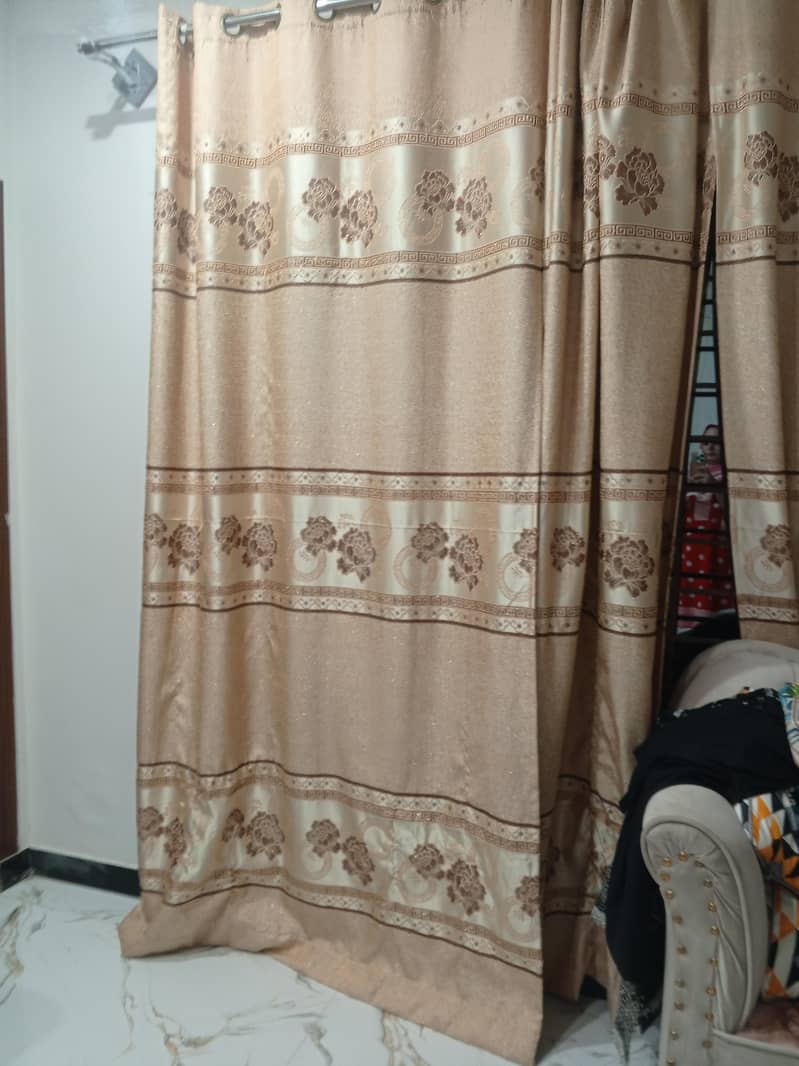 curtains 0