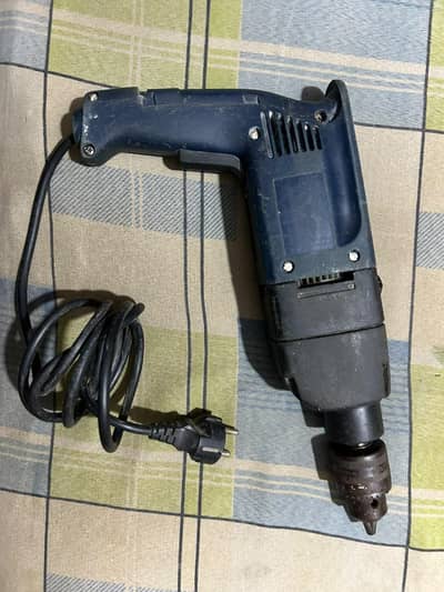 heavy dueaty drill machine condition 10.8