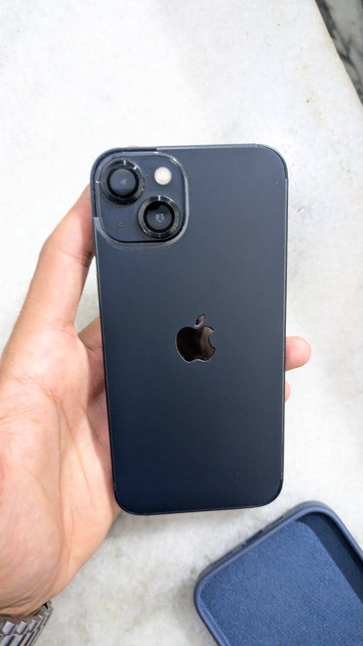 Apple iPhone 13 mini 6