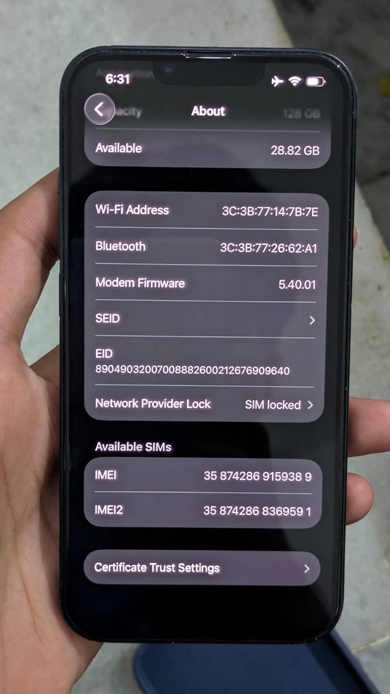 Apple iPhone 13 mini 8