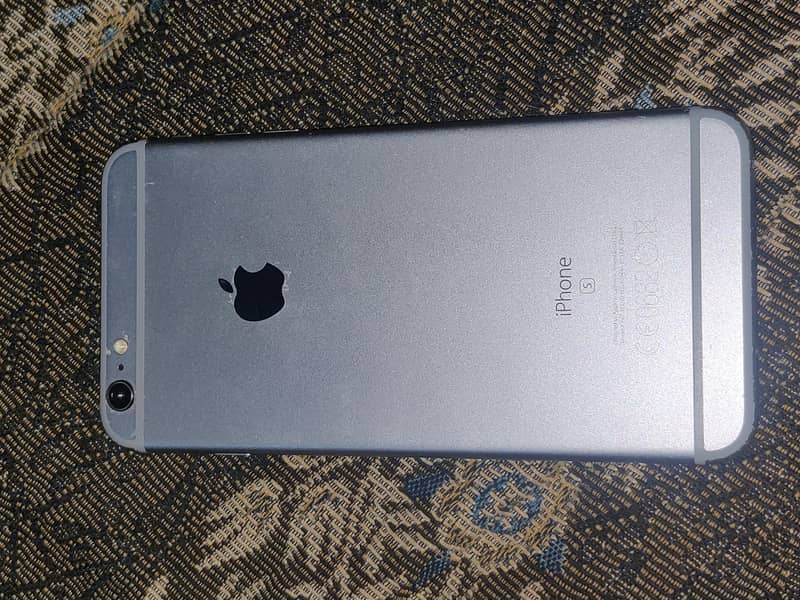 Apple iPhone 6 Plus 0