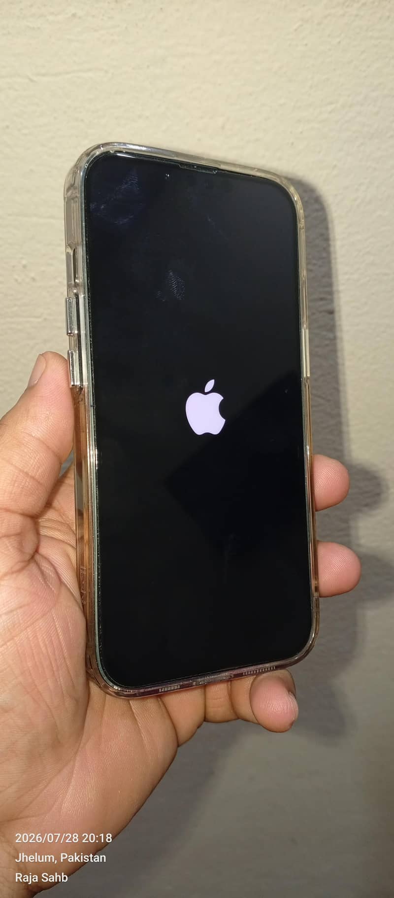 Apple iPhone 13 6