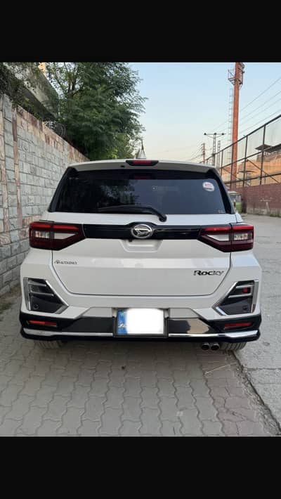 Daihatsu Rocky 2020