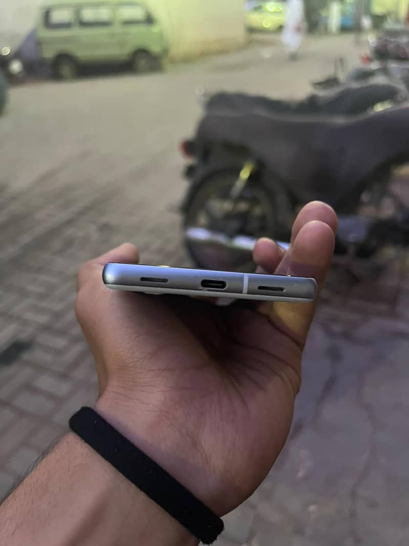 Google Pixel 7a 0