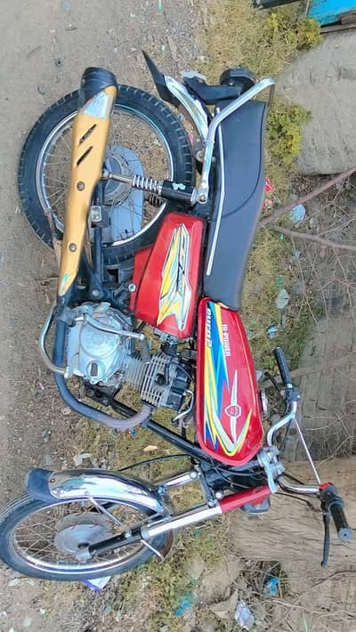 Metro 125 for sale 2020 model good condition urgent sale price 85000