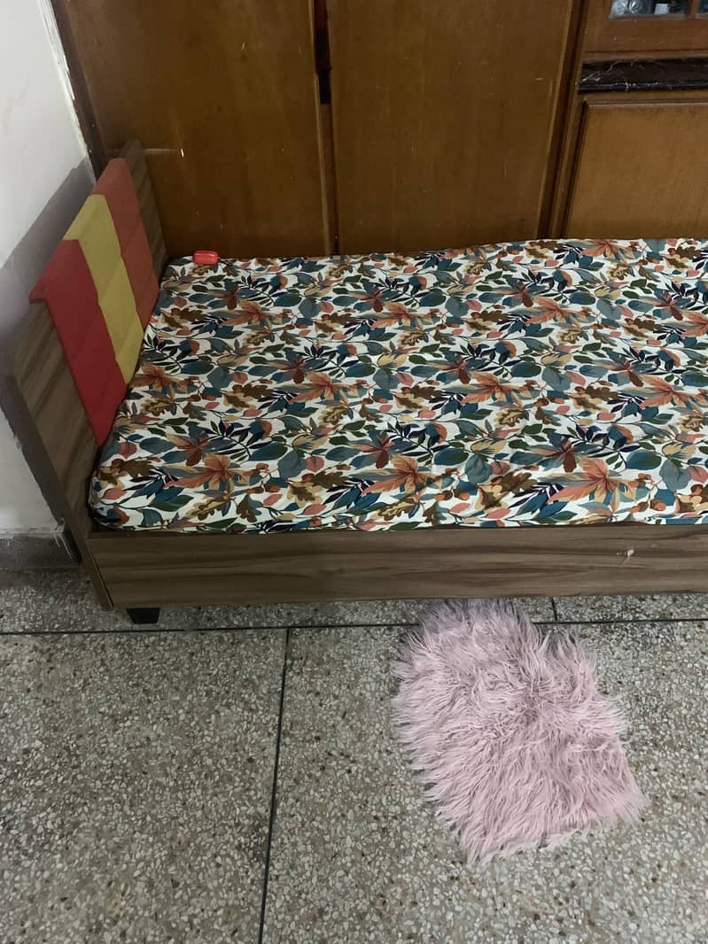 Single bed 1