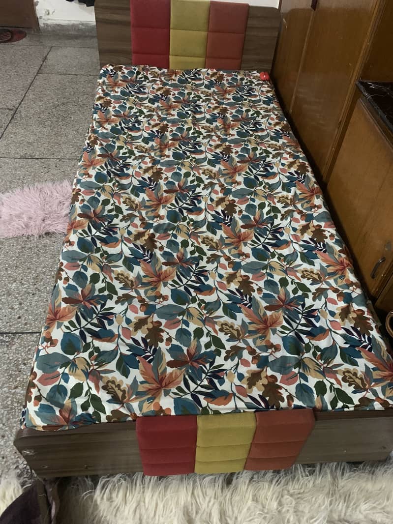 Single bed 2