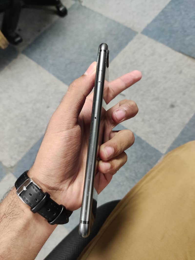 iphone 8 plus 1