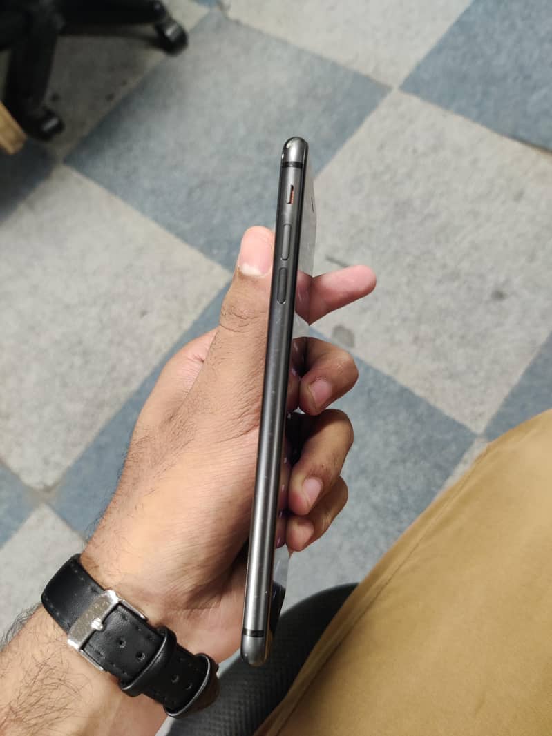 iphone 8 plus 3