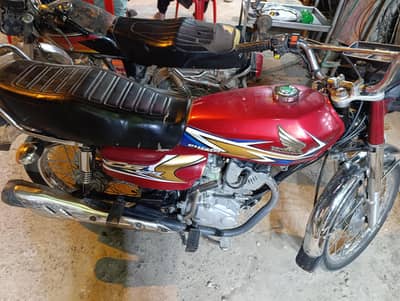 | Honda | CG 125 | Model 2020 | Condition 10/10 | Tittel
