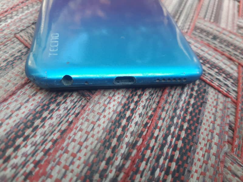 Tecno Spark 4 4