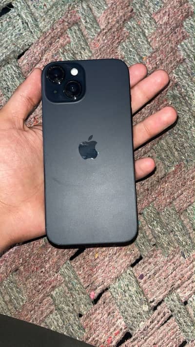 Apple iPhone 15