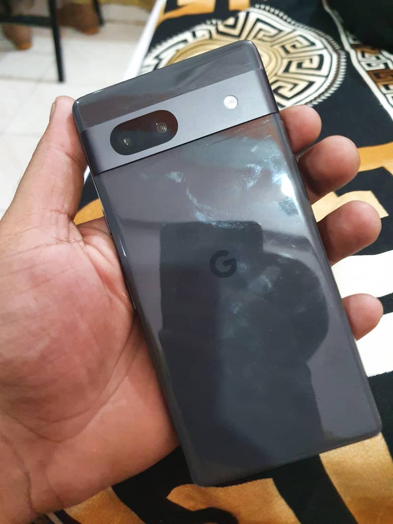 Google Pixel 7a 1
