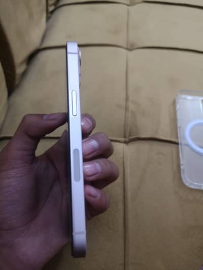 iPhone 13 factory unlocked ha but sim time ha