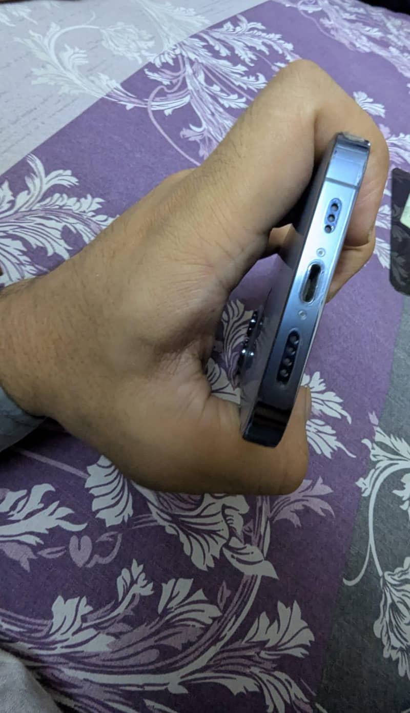 iphone 13 pro 4