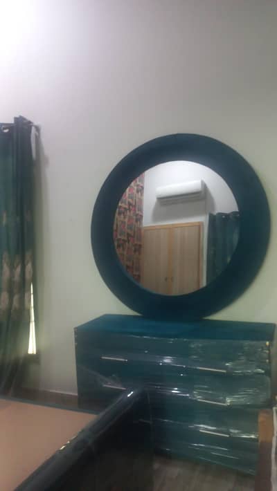 bed and dressing table