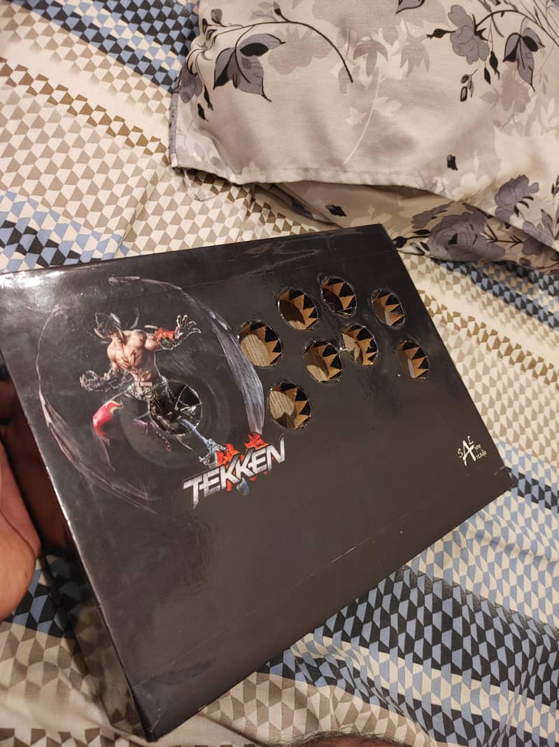 Arcade box 0