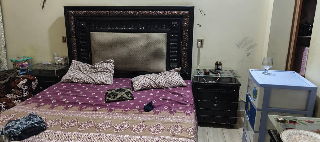 Bed Dressing 2 side table 4