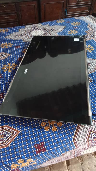 Hair LED Tv 43inches