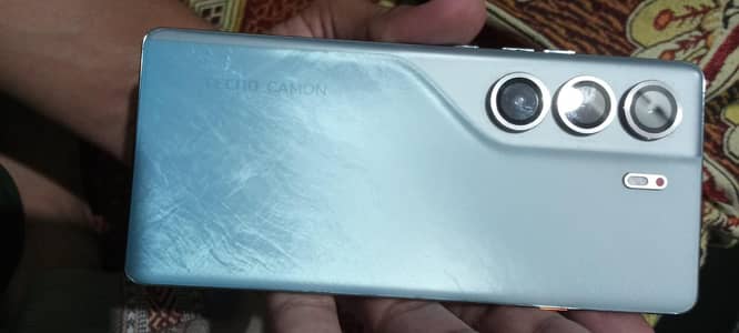 Tecno CAMON 40 Pro