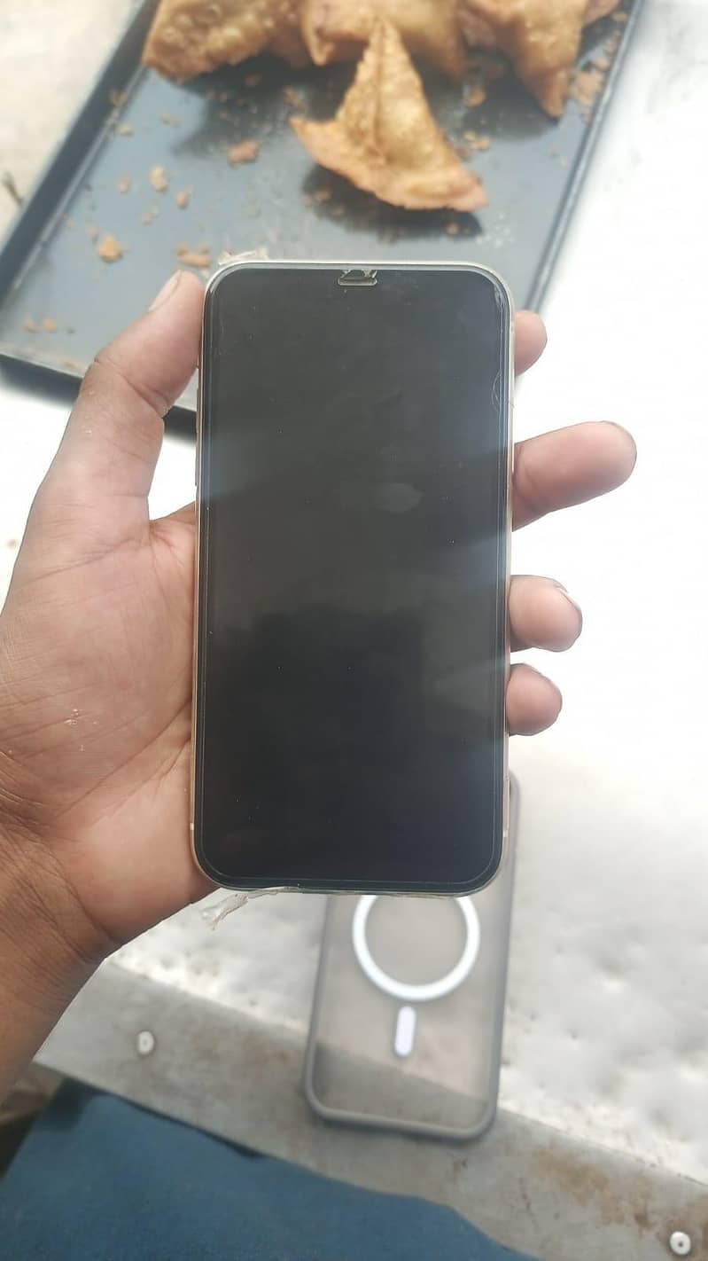 iphone 11 3