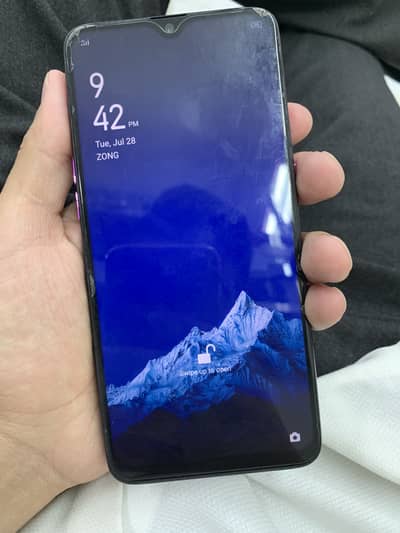 OPPO F9 Pro