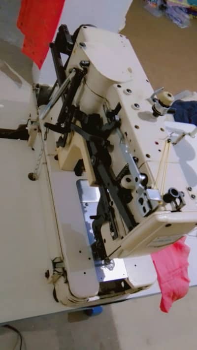 JUKI Kaj & JUKI Overlock Machine – Like New Condition