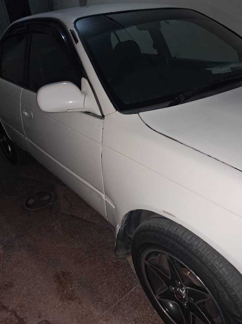 corolla indus 2001 2