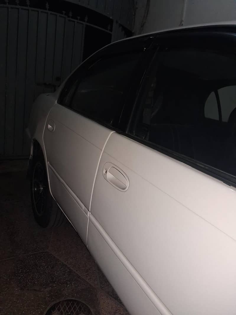 corolla indus 2001 4
