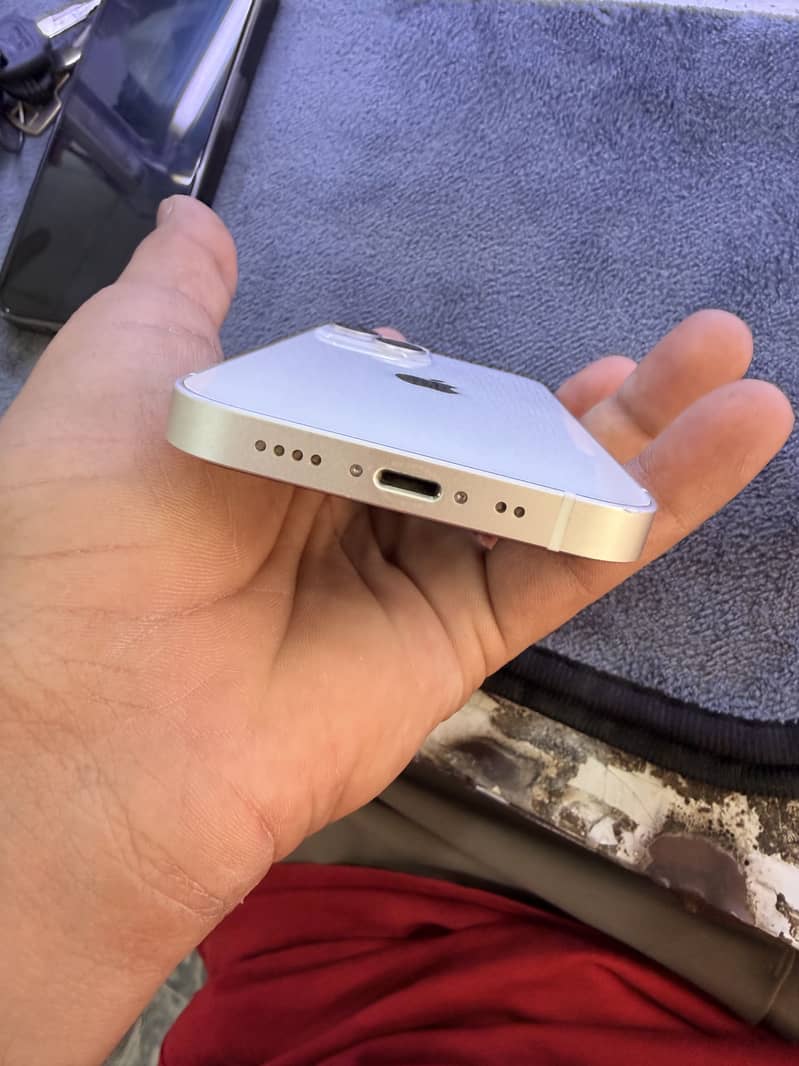 Apple iPhone 13 mini without box 4