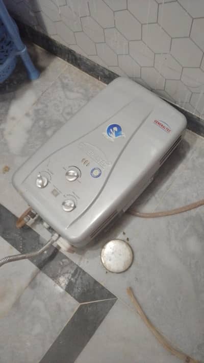 geyser for sale good condition good company