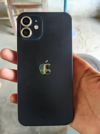 Apple iPhone 12