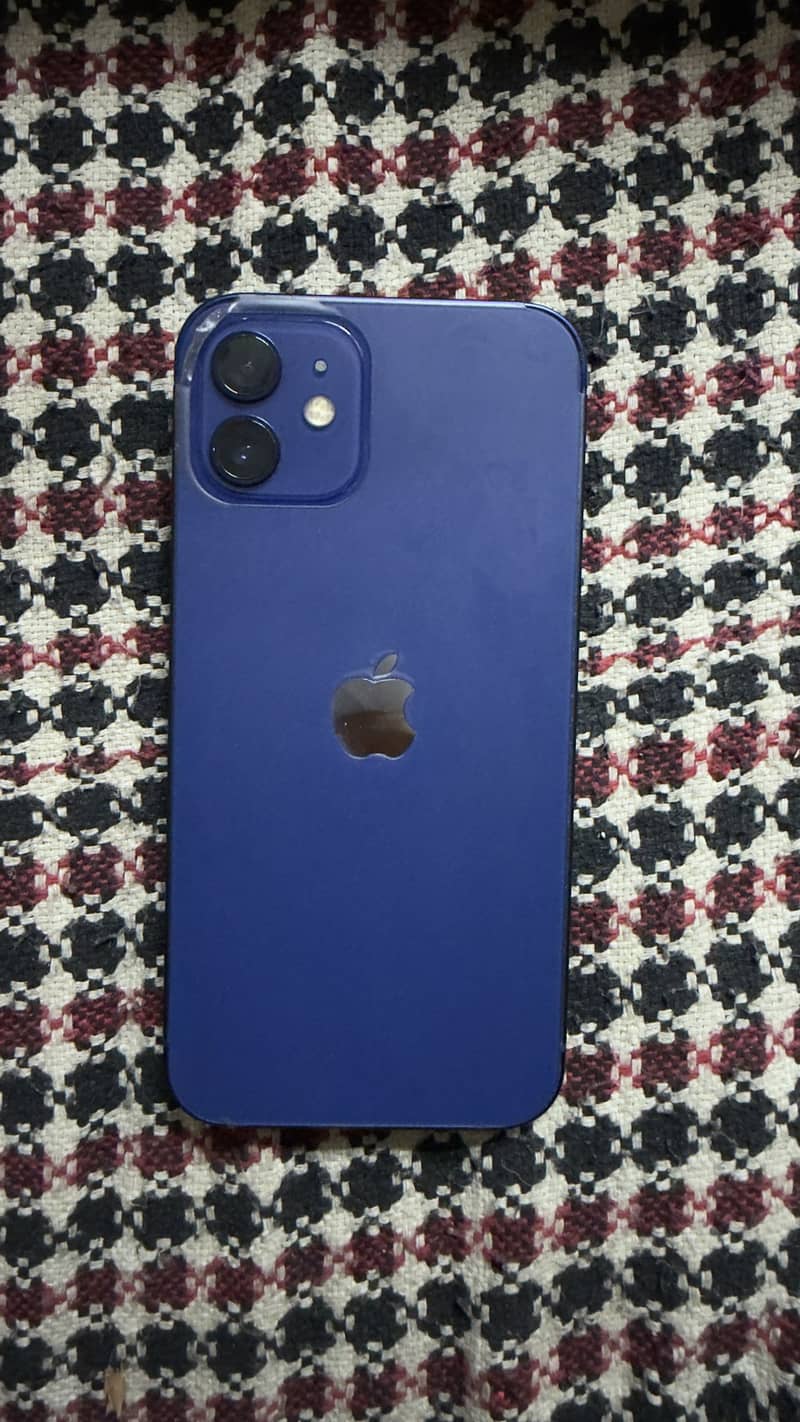 Apple iPhone 12 2