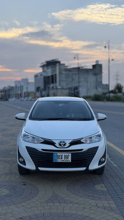 Toyota Yaris Ativ 2023