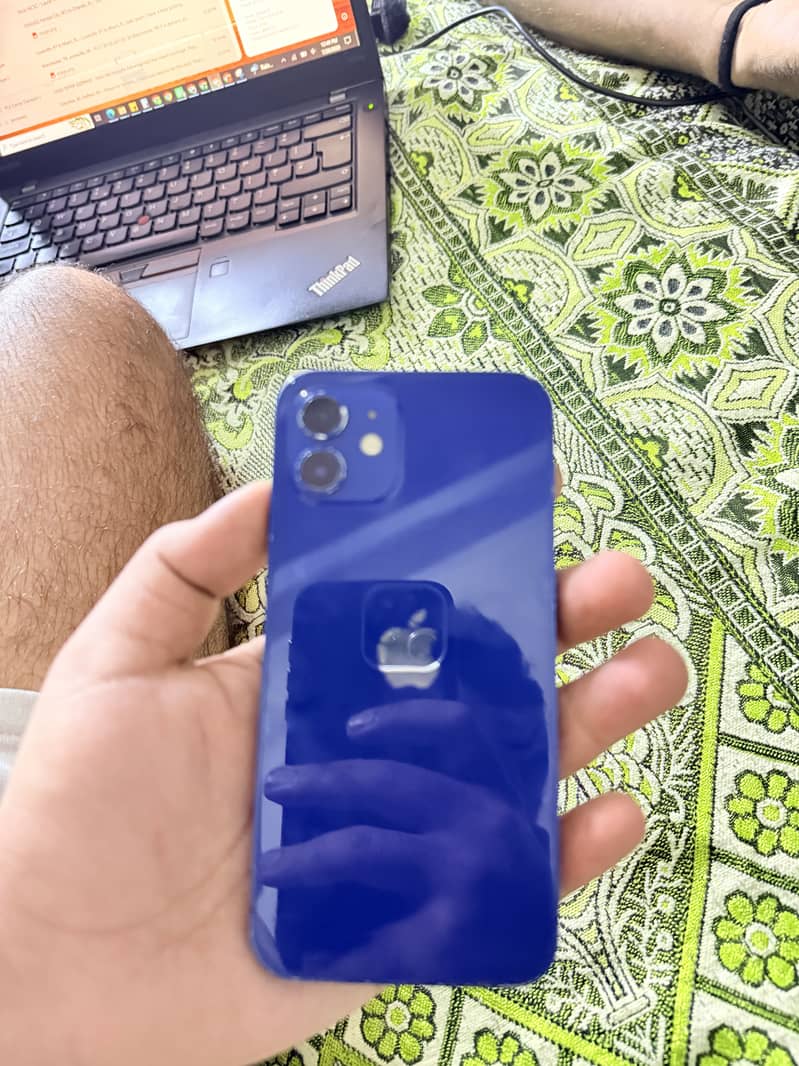 Apple iPhone 12 5
