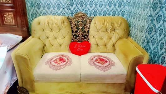 sofa for sale condition 10/8
