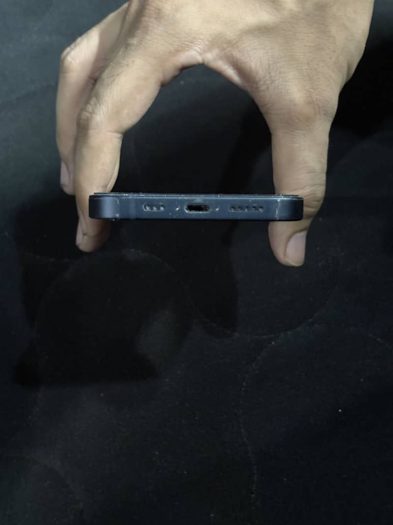 iPhone 14 (128GB) Non-PTA JV – 88% Battery | 100% Original & Unopened 5