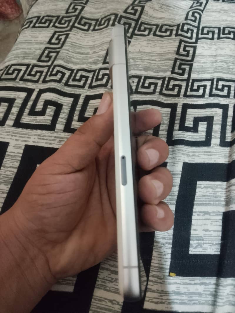 Google Pixel 7 6