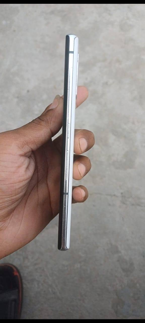 OPPO A6 Max 0