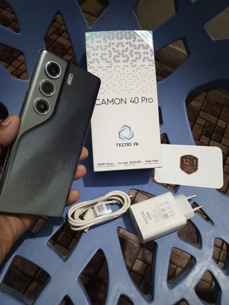Tecno CAMON 40 Pro 2