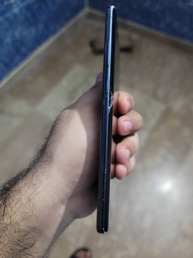 Samsung Mobile Note 10 Plus 6