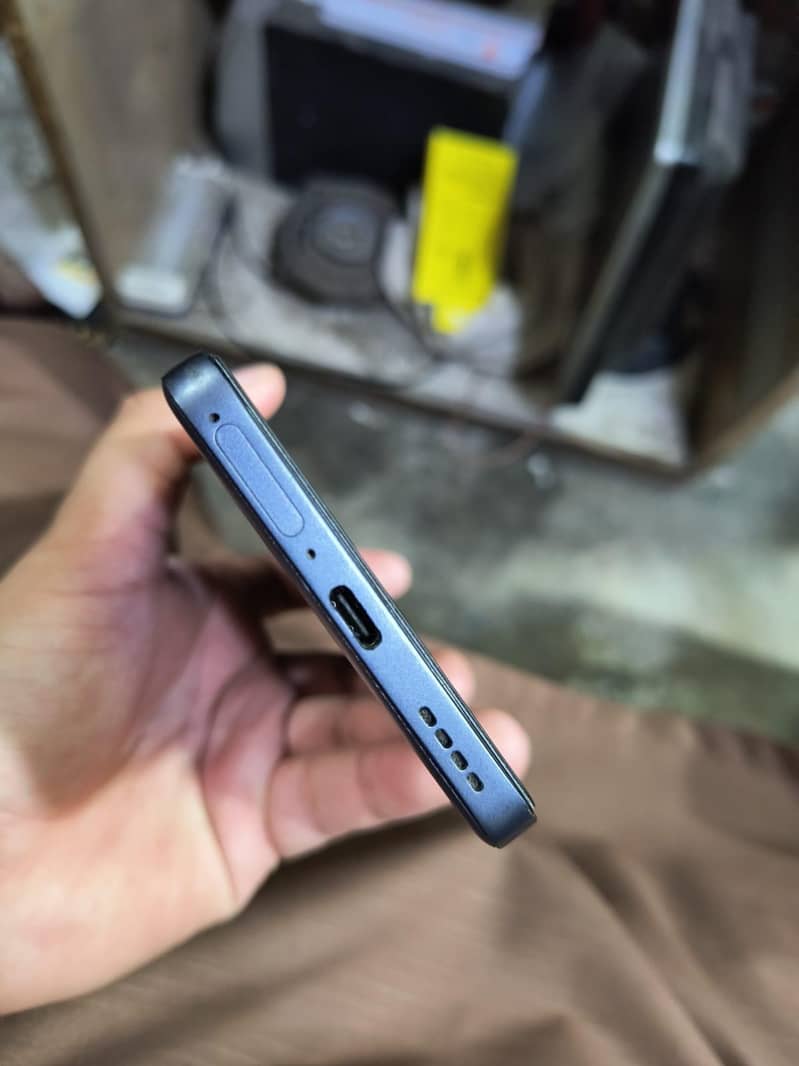 Realme 13 Plus 2