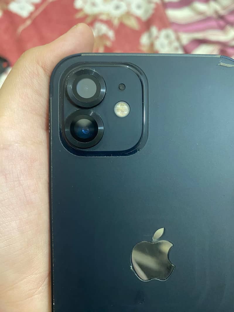 Apple iPhone 12 2