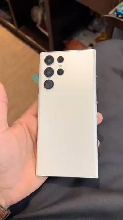 Samsung Mobile S22 Ultra