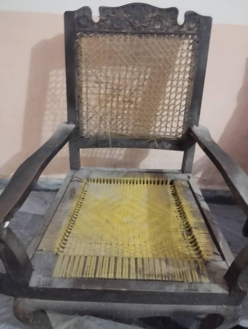 4 Solid Wooden Chairs 2