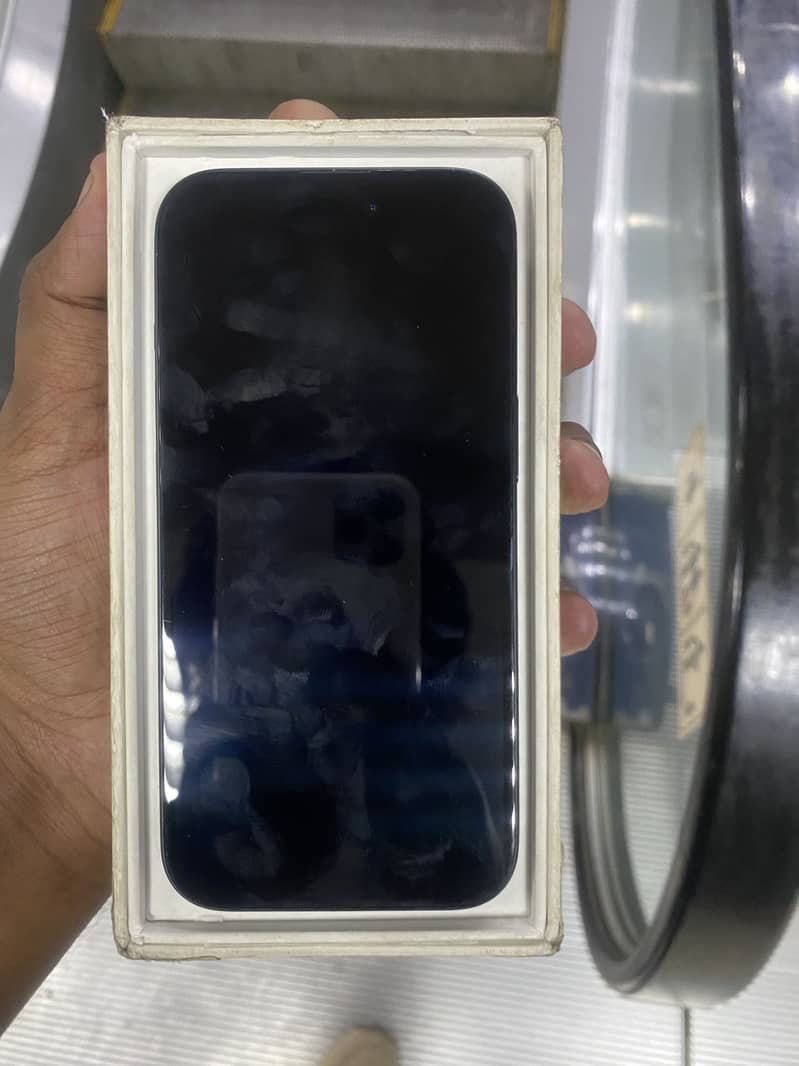 Apple iPhone 15 0