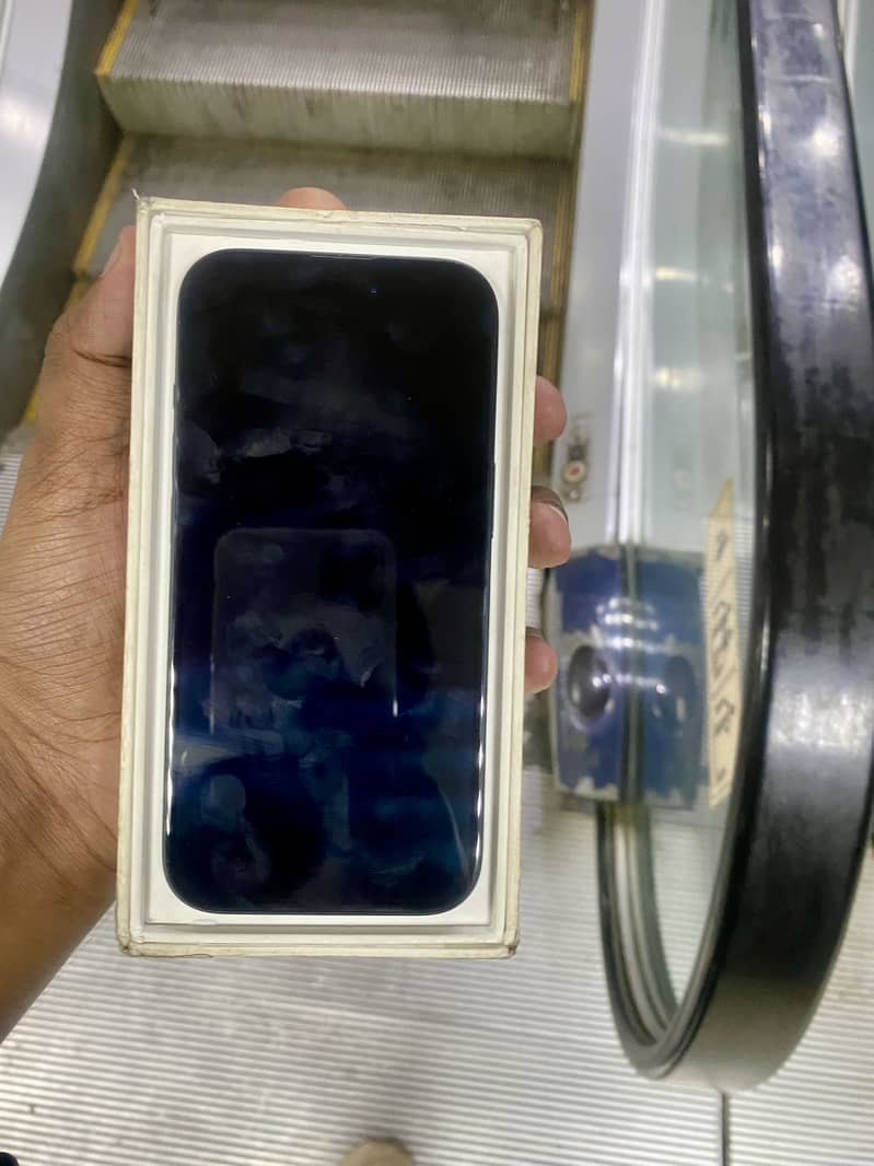 Apple iPhone 15 1